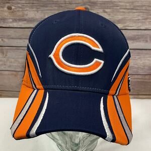 CHICAGO BEARS - Reebok Flex Fitted Hat Cap - One Size Fits All